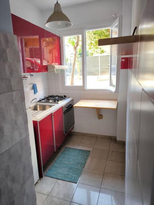 Apartment 50 Meters From The Beach Loutraki  Eksteriør bilde